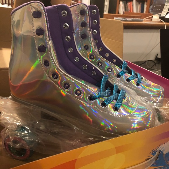 Impala Skates Holographic Edition - Picture 4 of 6